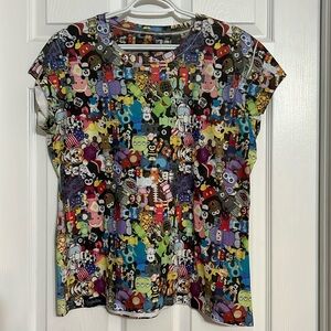 Large Disney parks Vinylmation all over print character T-shirt